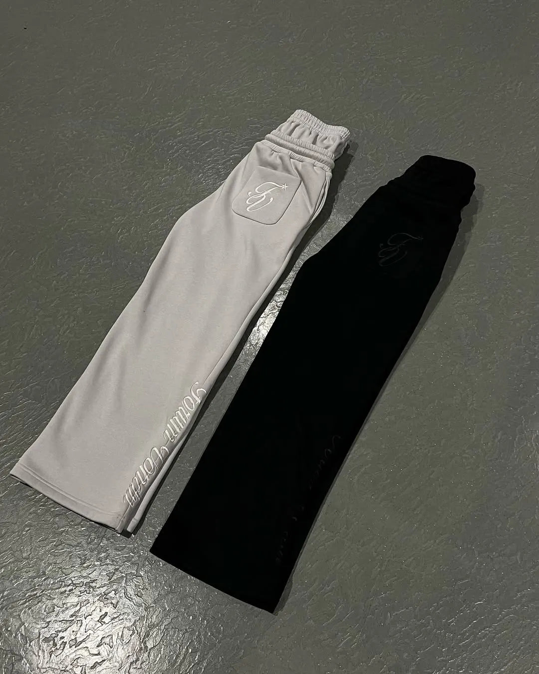 Graceful Sweatpants